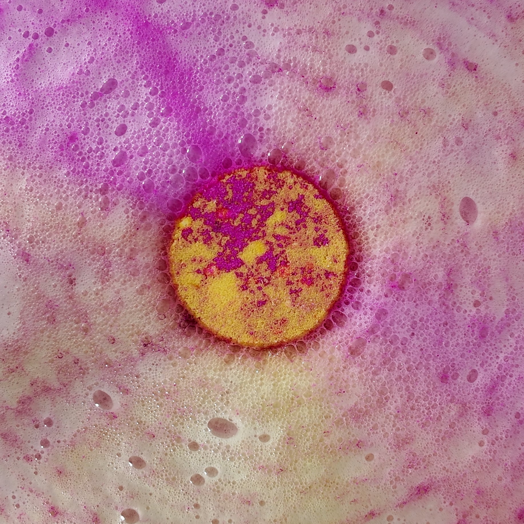 Grapefruit & Ginger - Bath Bomb
