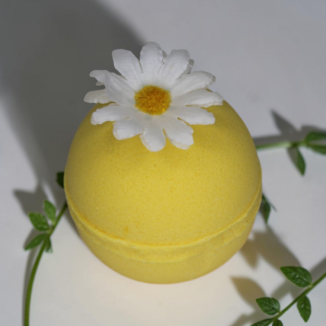 Daisies - Bath Bomb (Limited Edition)