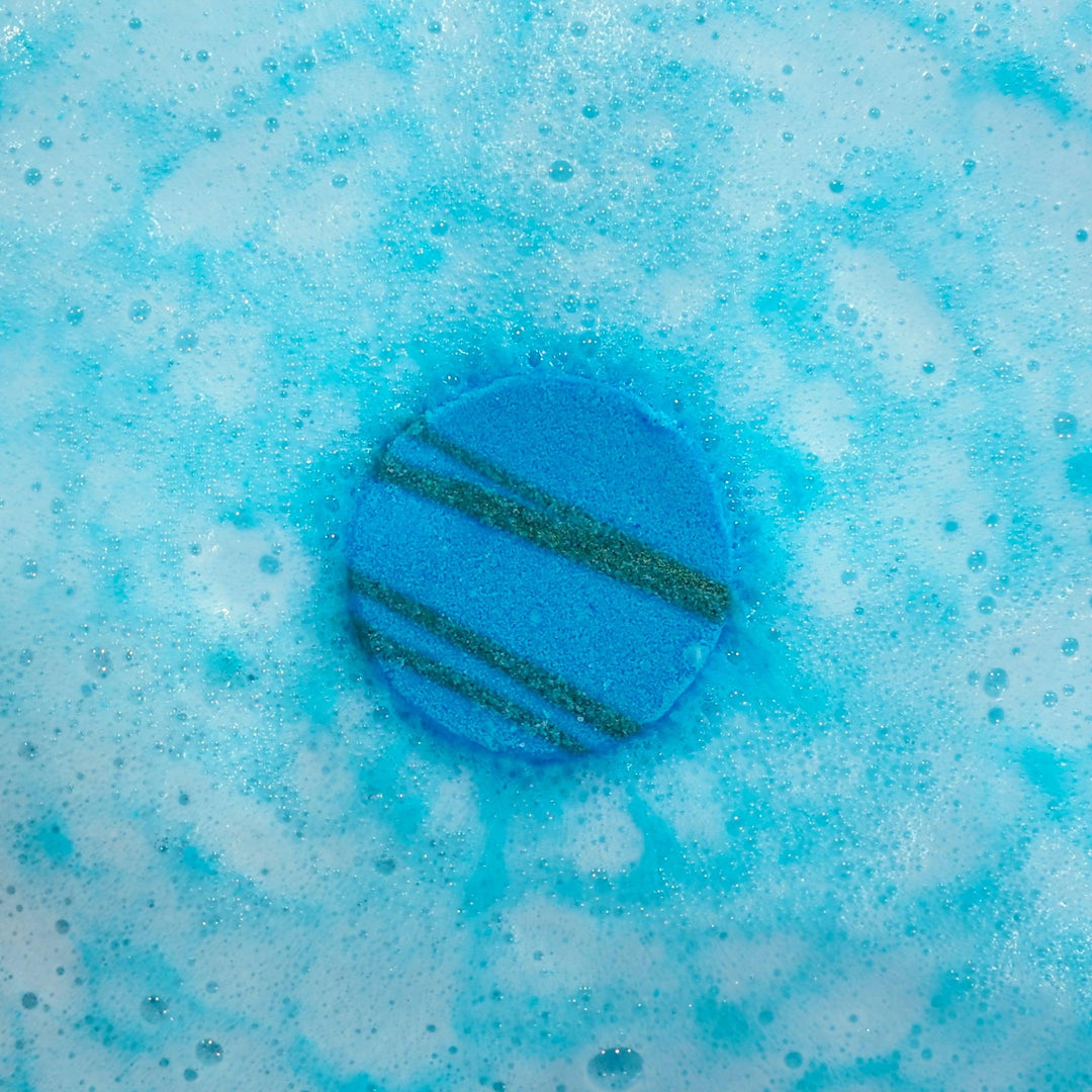 Rocksalt & Driftwood - Bath Bomb - Bubble & Bathe